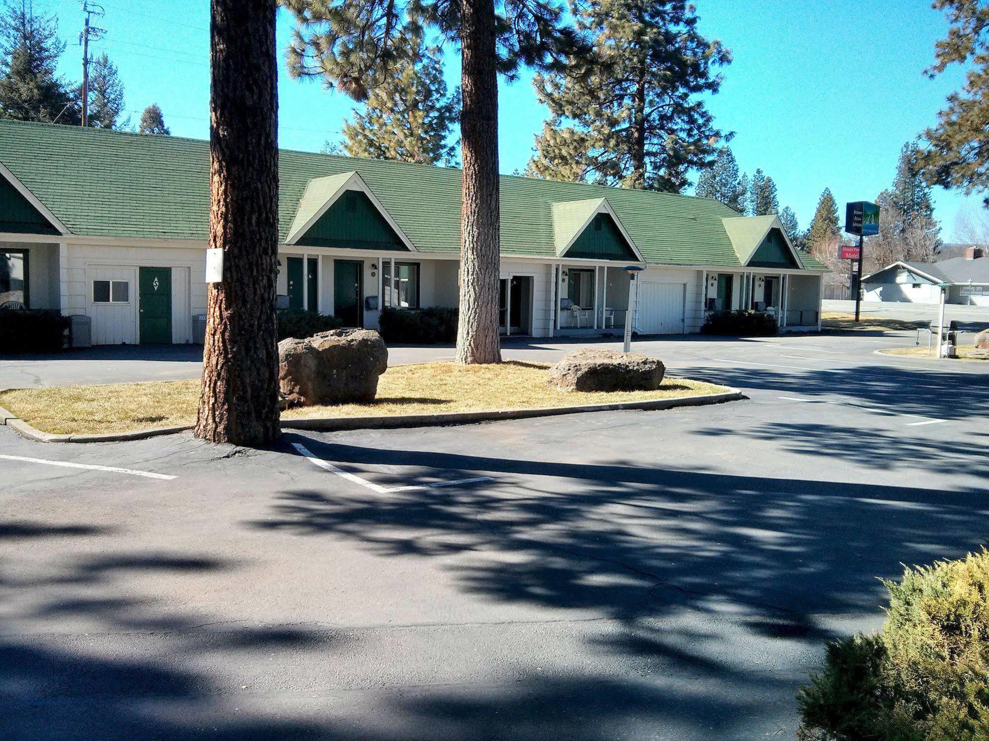 Green Gables Motel & Suites Burney Exterior foto